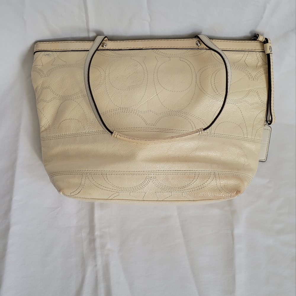 Coach Authentic handbag - Picture 4 of 11